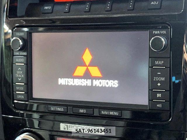Mitsubishi PAJERO 2014-10 1474159-3