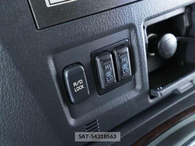 Mitsubishi PAJERO 2015-07 1496218-14