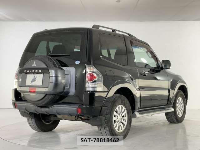 Mitsubishi PAJERO 2014-10 2003569-5