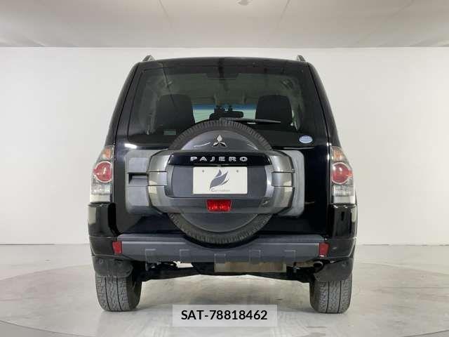 Mitsubishi PAJERO 2014-10 2003569-4