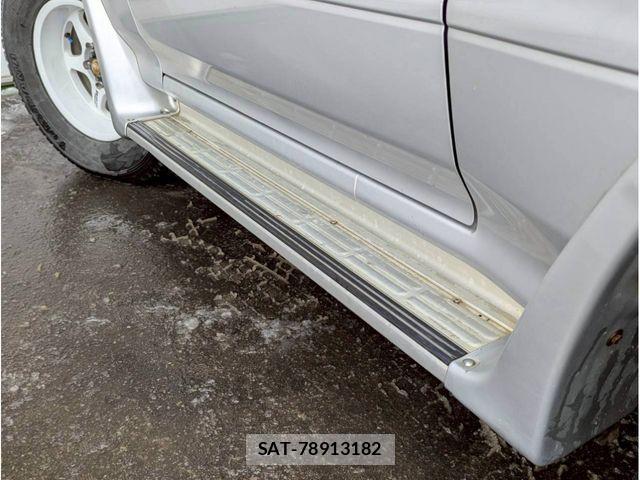 Mitsubishi PAJERO 1999-05 2032087-11