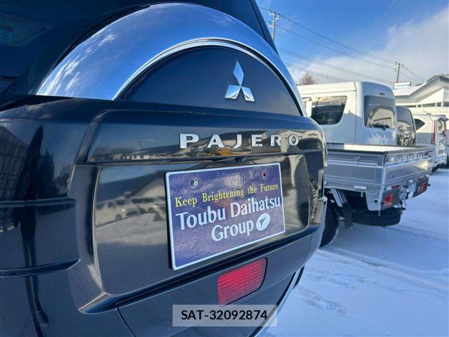 Mitsubishi PAJERO 2013-02 2103073-11