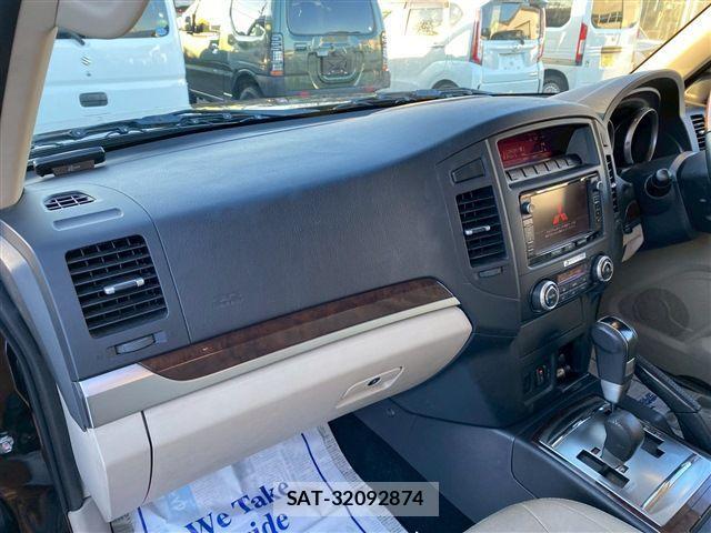 Mitsubishi PAJERO 2013-02 2103073-15