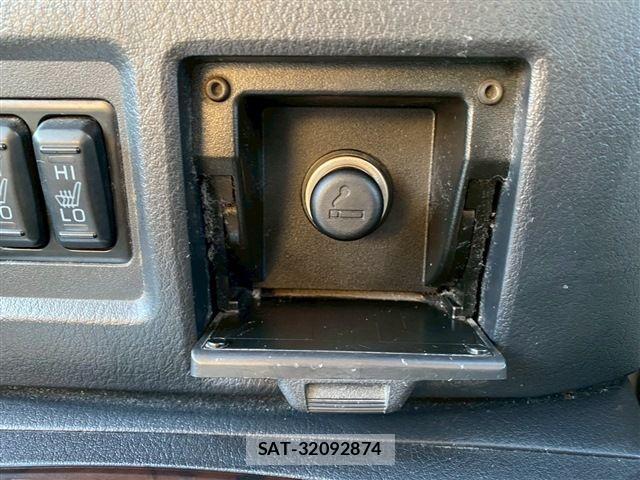 Mitsubishi PAJERO 2013-02 2103073-29
