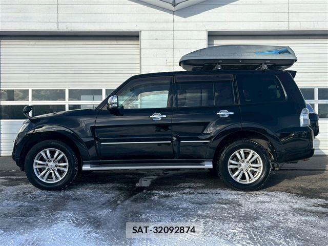 Mitsubishi PAJERO 2013-02 2103073-7