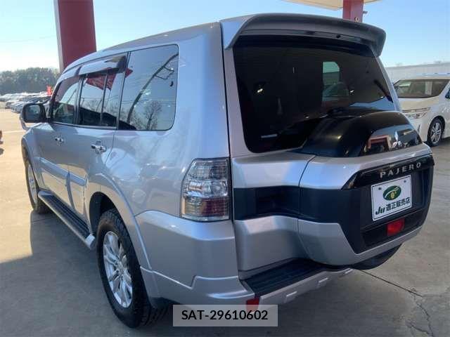 Mitsubishi PAJERO 2014-10 2319936-9