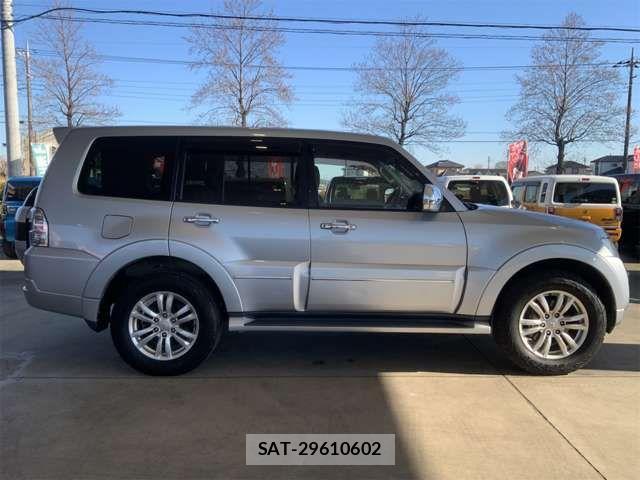 Mitsubishi PAJERO 2014-10 2319936-6