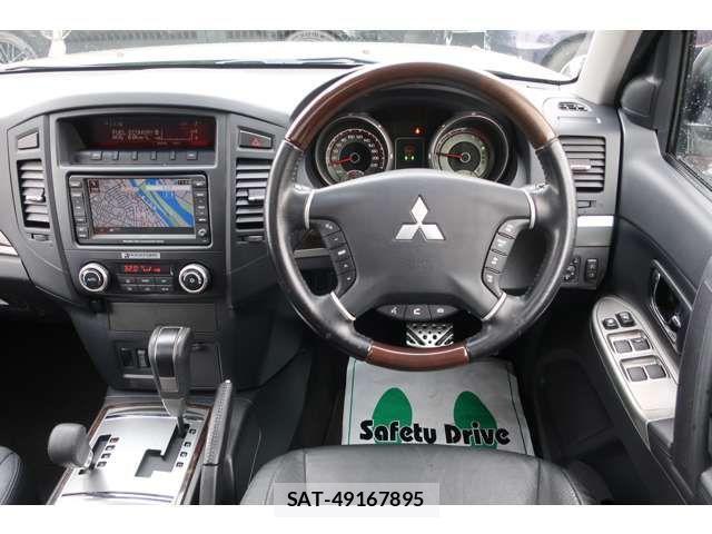 Mitsubishi PAJERO 2012-05 2352405-9