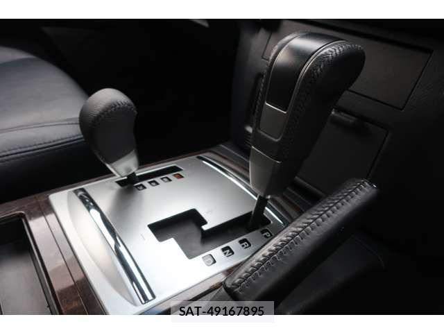 Mitsubishi PAJERO 2012-05 2352405-11