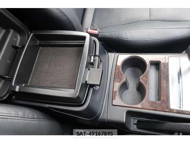 Mitsubishi PAJERO 2012-05 2352405-19