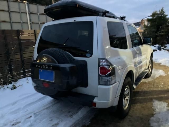 Mitsubishi PAJERO 2011-11 3679667-3