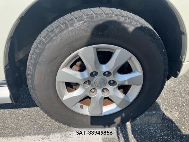 Mitsubishi PAJERO 2017-08 3908698-9