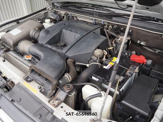 Mitsubishi PAJERO 2001-06 5875171-19