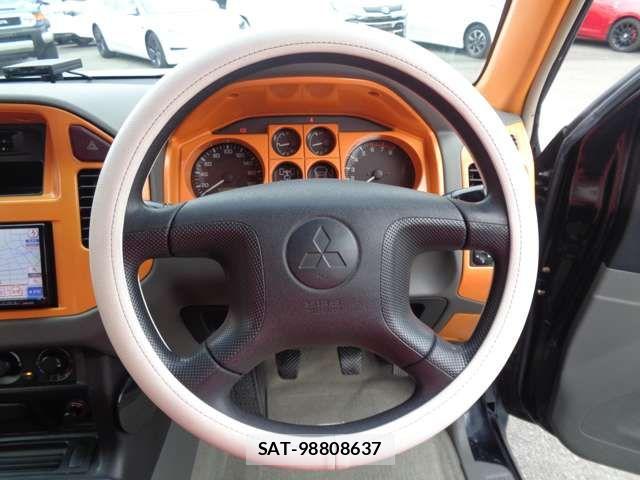 Mitsubishi PAJERO 2004-03 6015804-15