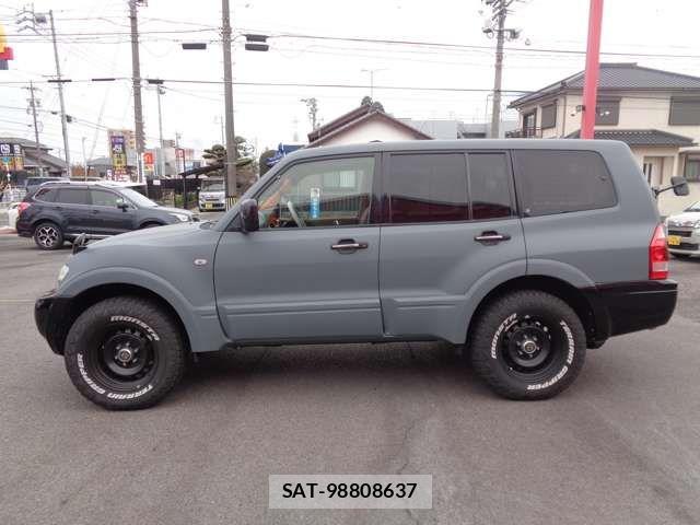 Mitsubishi PAJERO 2004-03 6015804-4