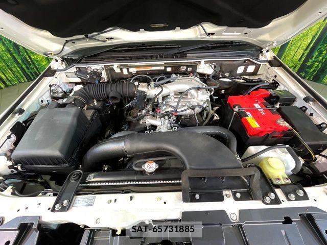 Mitsubishi PAJERO 2016-07 6218271-17
