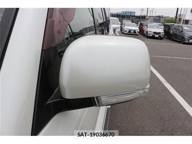Mitsubishi PAJERO 2015-07 6614042-16