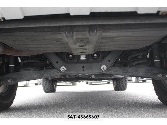 Mitsubishi PAJERO 2017-02 6673091-25