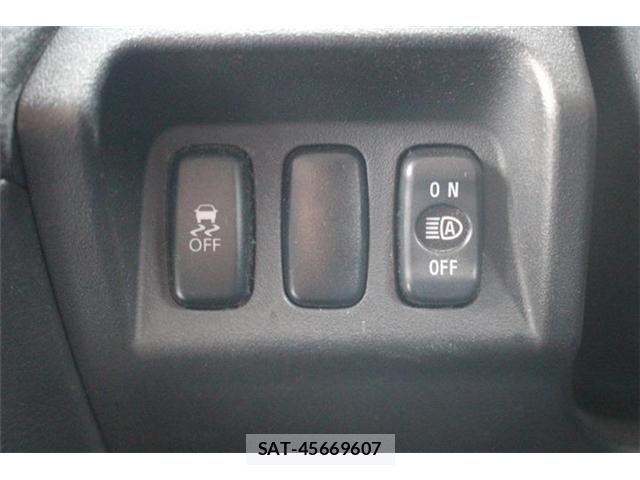 Mitsubishi PAJERO 2017-02 6673091-5