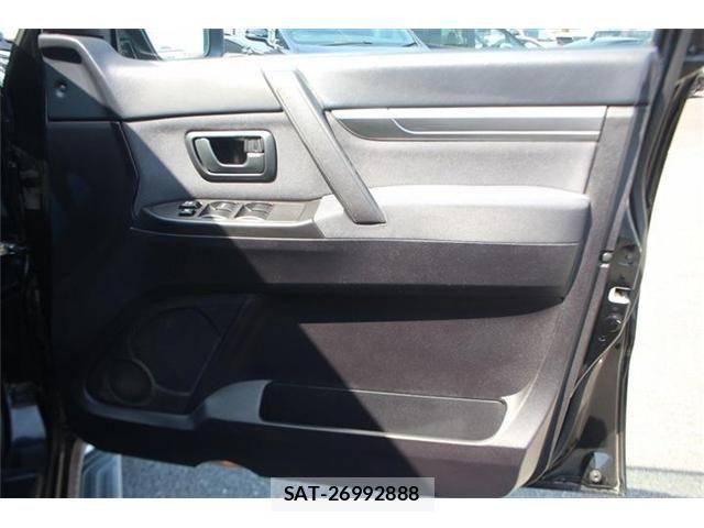 Mitsubishi PAJERO 2010-03 6677452-22