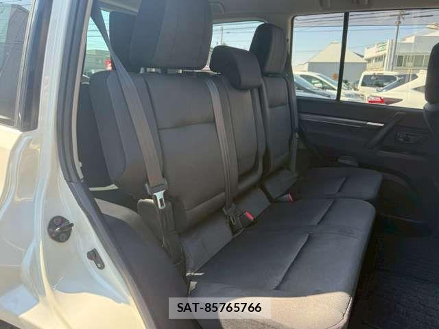 Mitsubishi PAJERO 2011-02 6691178-7