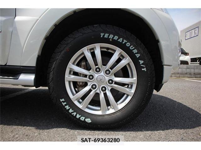 Mitsubishi PAJERO 2018-01 6752818-11