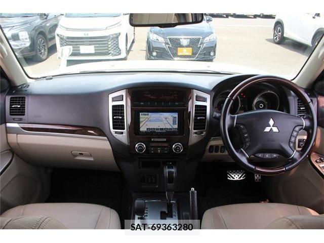 Mitsubishi PAJERO 2018-01 6752818-20