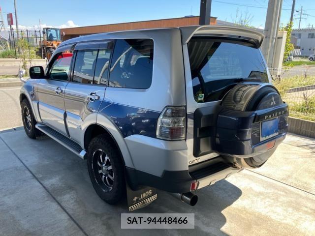 Mitsubishi PAJERO 2009-10 6910999-3