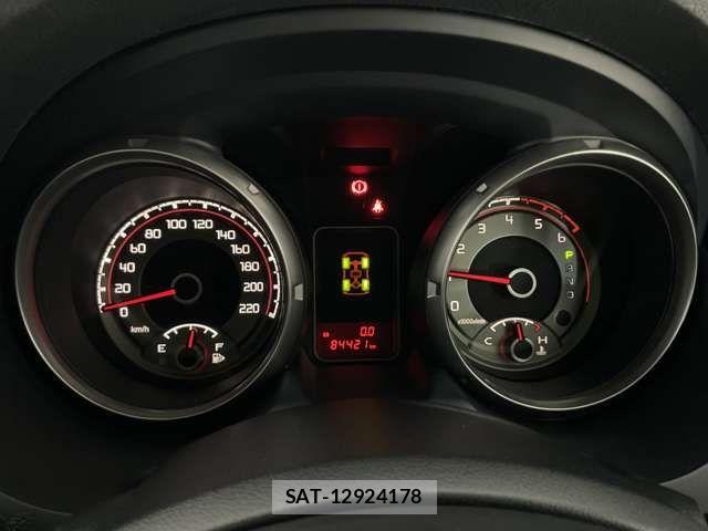 Mitsubishi PAJERO 2015-03 6910998-8