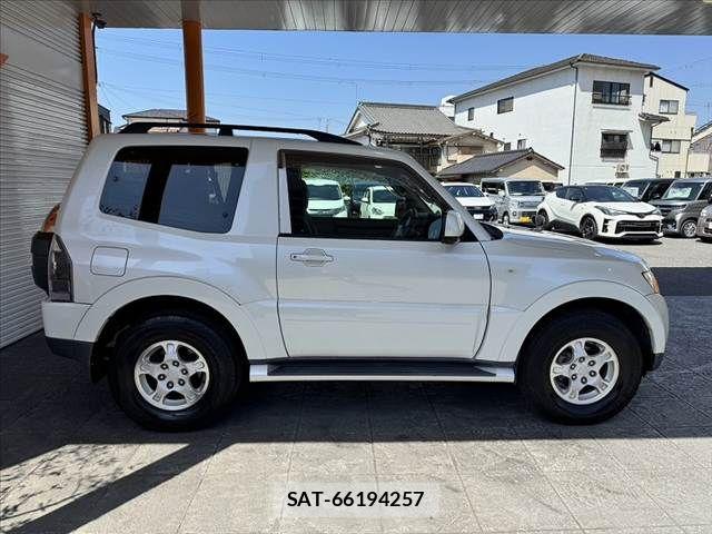 Mitsubishi PAJERO 2008-01 6911000-10
