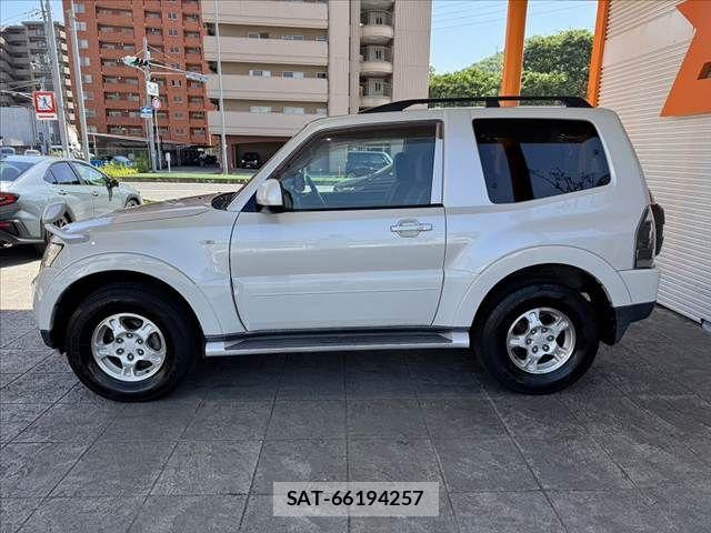 Mitsubishi PAJERO 2008-01 6911000-11