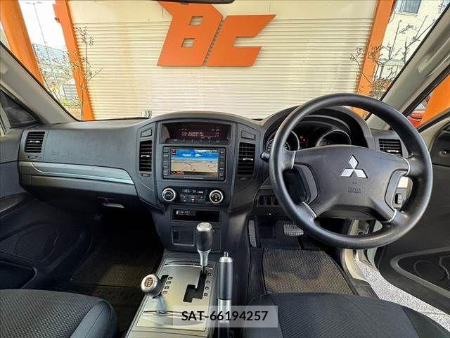 Mitsubishi PAJERO 2008-01 6911000-1