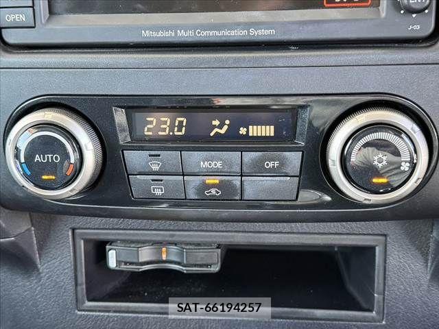Mitsubishi PAJERO 2008-01 6911000-23