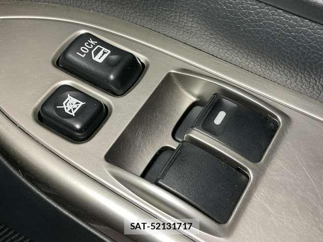 Mitsubishi PAJERO 2017-06 6996997-14