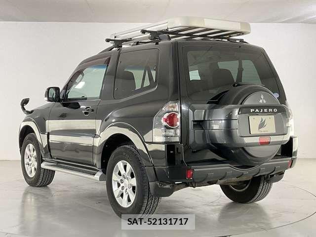 Mitsubishi PAJERO 2017-06 6996997-3