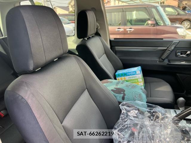 Mitsubishi PAJERO 2011-03 6997004-13
