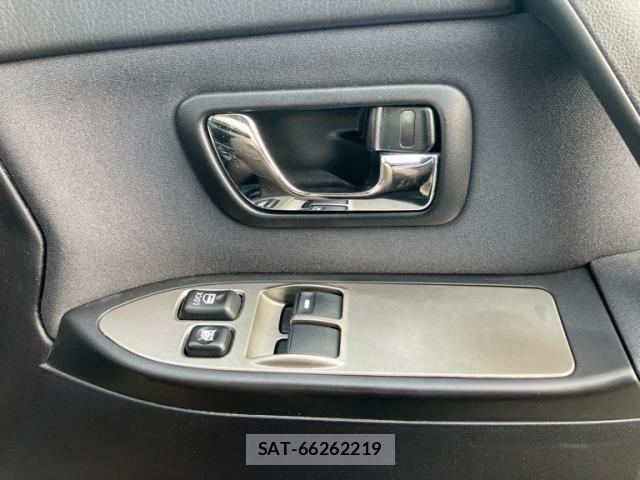 Mitsubishi PAJERO 2011-03 6997004-16