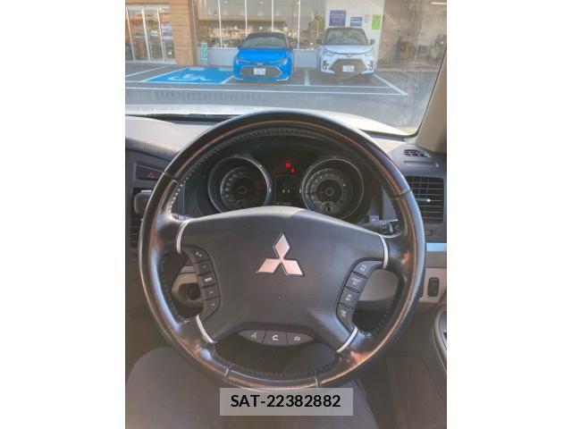 Mitsubishi PAJERO 2010-09 6997019-11