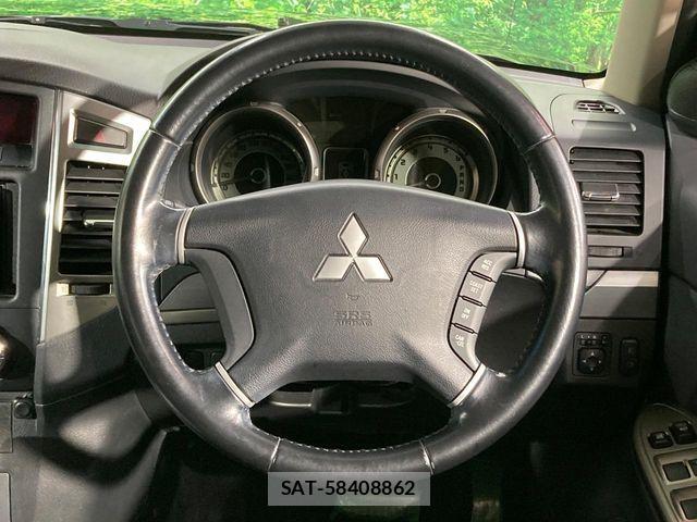 Mitsubishi PAJERO 2015-06 7021214-11