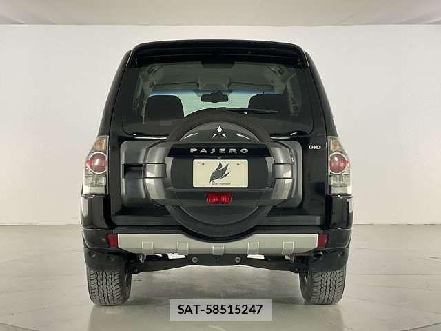Mitsubishi PAJERO 2015-01 7021213-4