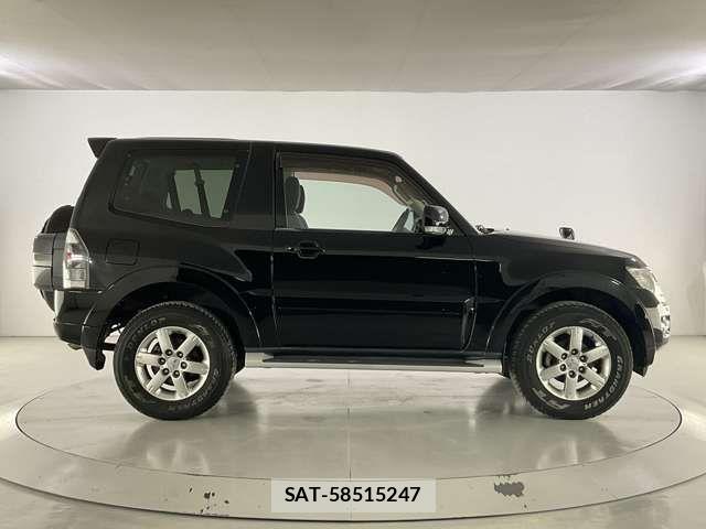 Mitsubishi PAJERO 2015-01 7021213-6