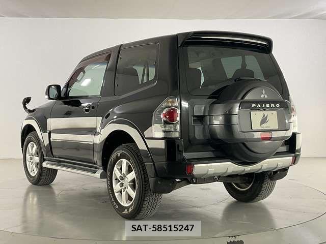Mitsubishi PAJERO 2015-01 7021213-3