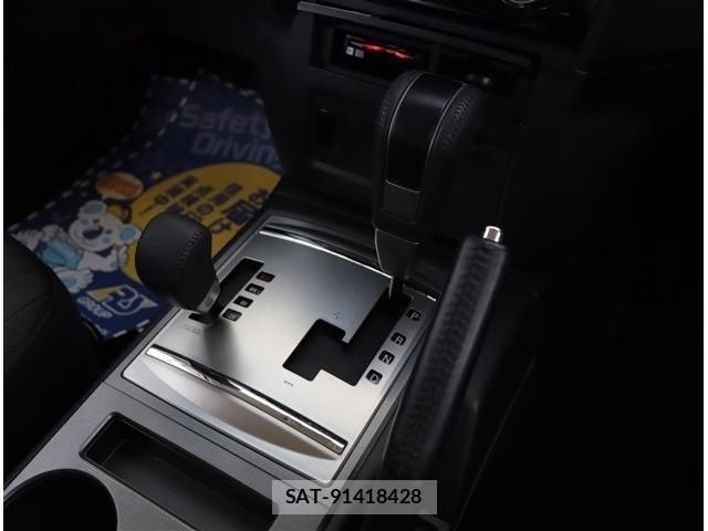 Mitsubishi PAJERO 2015-04 7060167-16