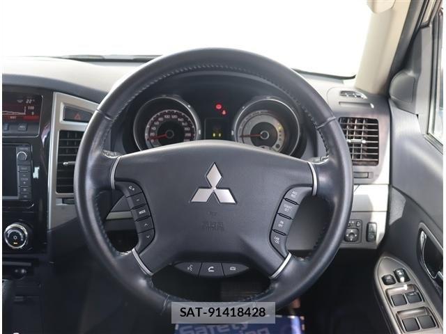 Mitsubishi PAJERO 2015-04 7060167-18