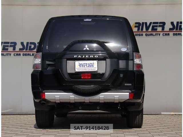 Mitsubishi PAJERO 2015-04 7060167-27