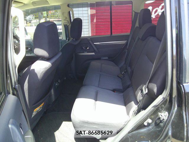 Mitsubishi PAJERO 2015-07 7223385-10