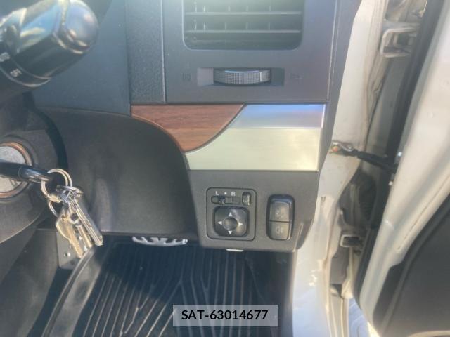 Mitsubishi PAJERO 2009-08 7223383-9