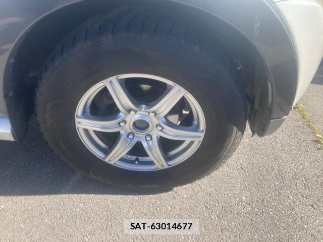 Mitsubishi PAJERO 2009-08 7223383-4