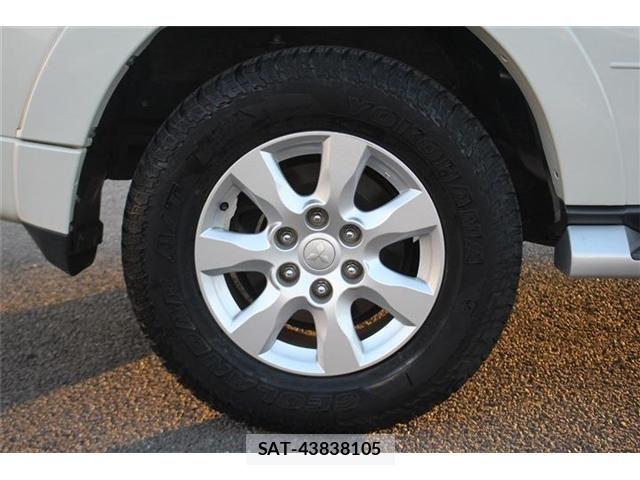 Mitsubishi PAJERO 2016-01 7223386-16