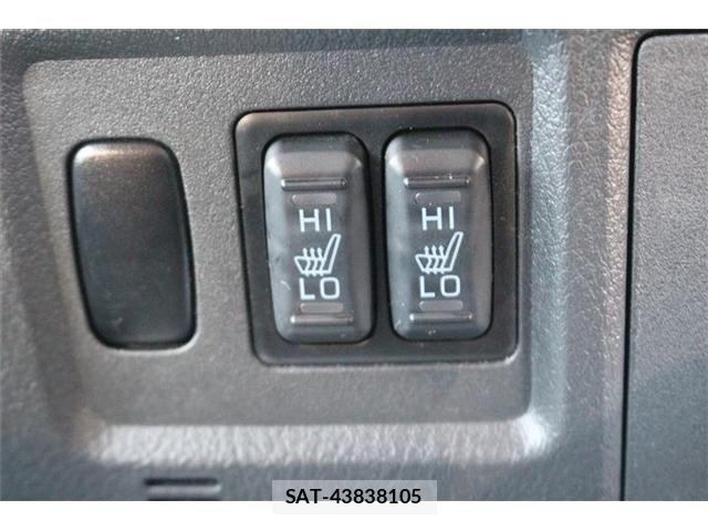 Mitsubishi PAJERO 2016-01 7223386-3